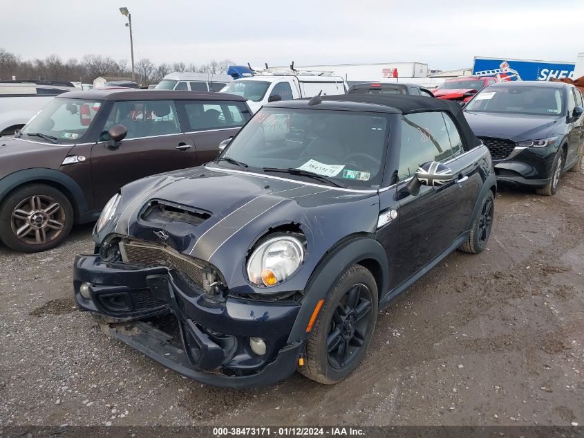 2013 MINI CONVERTIBLE COOPER S - WMWZP3C58DT705996