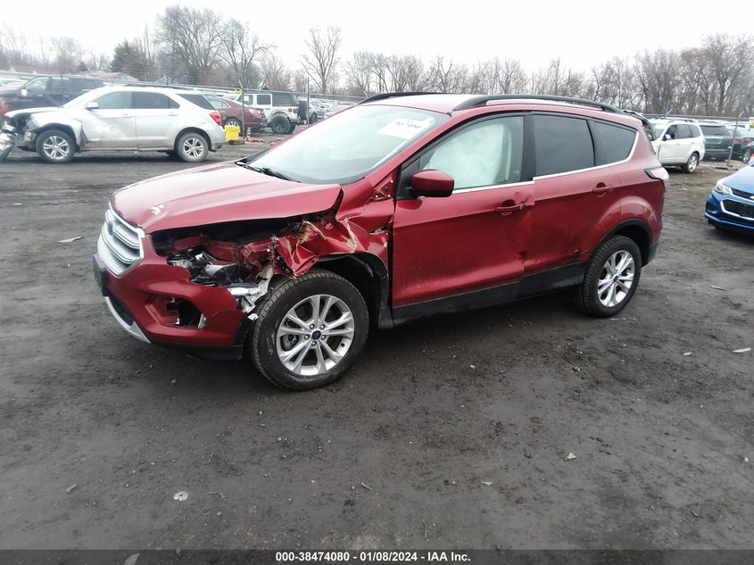 VIN 1FMCU9GD8HUD82373 2017 FORD ESCAPE SE