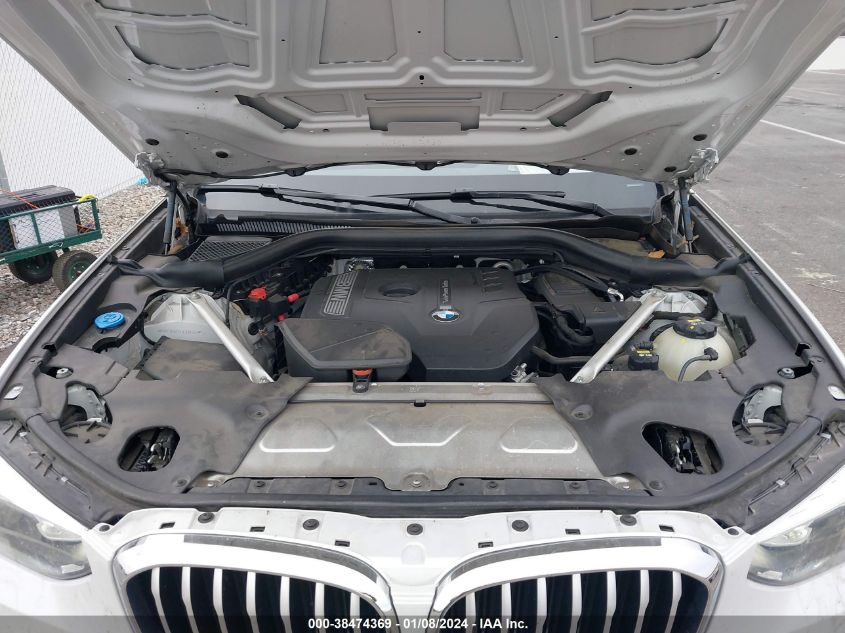 5UXTR9C59JLD57323 2018 BMW X3, photo no. 10