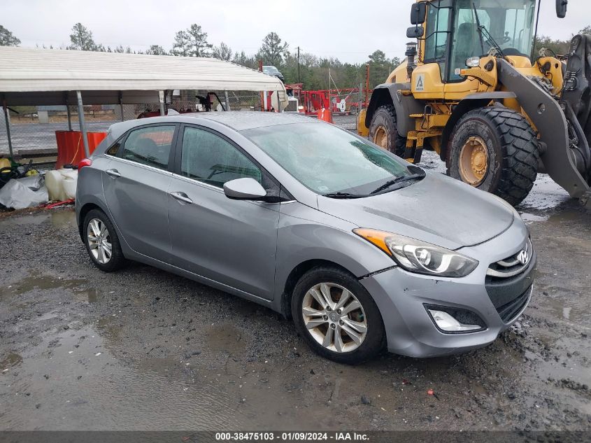 Lot #2541527965 2013 HYUNDAI ELANTRA GT salvage car