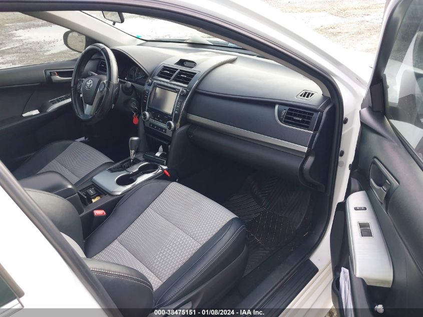 2014 TOYOTA CAMRY SE - 4T1BF1FK1EU831766