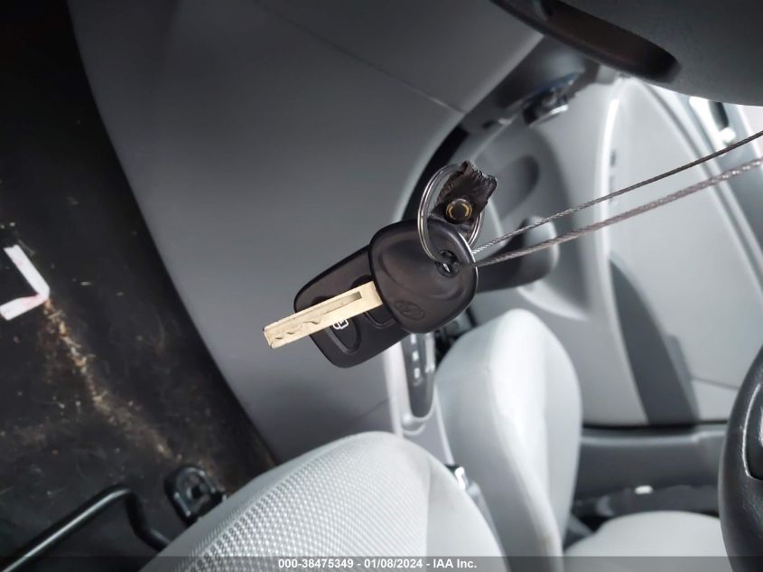 2014 HYUNDAI ACCENT GLS/GS - KMHCT5AE1EU187093