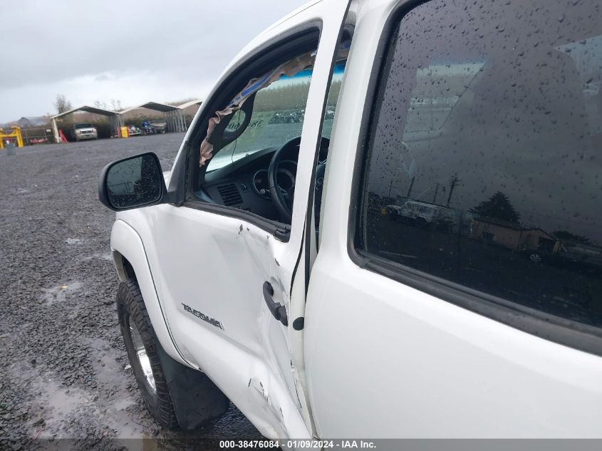 2013 TOYOTA TACOMA BASE V6 - 5TFLU4EN0DX059558