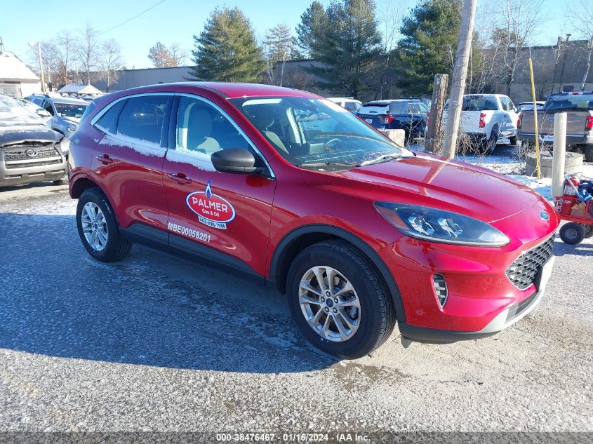 2022 FORD ESCAPE SE - 1fmcu9g6xnub53304