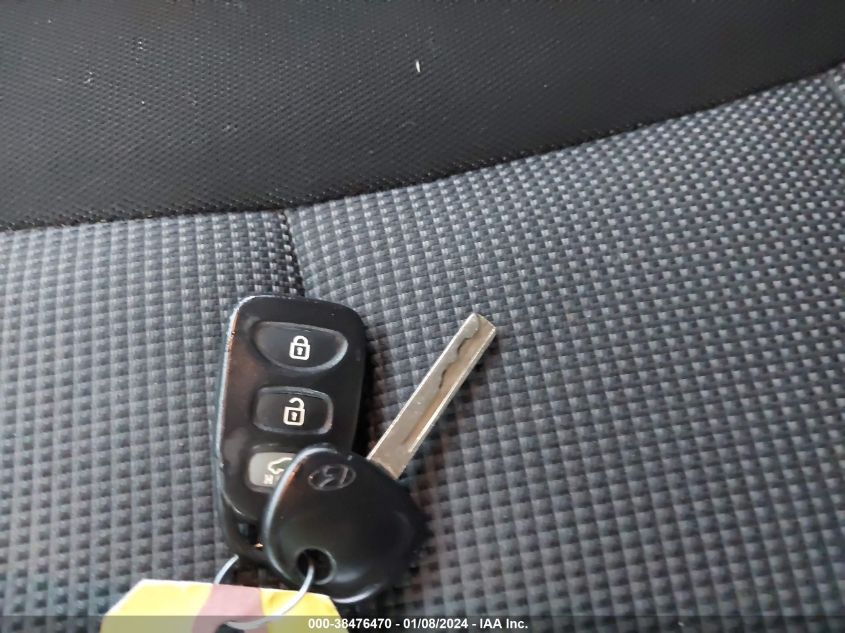 2014 HYUNDAI ELANTRA GT - KMHD35LH2EU176955