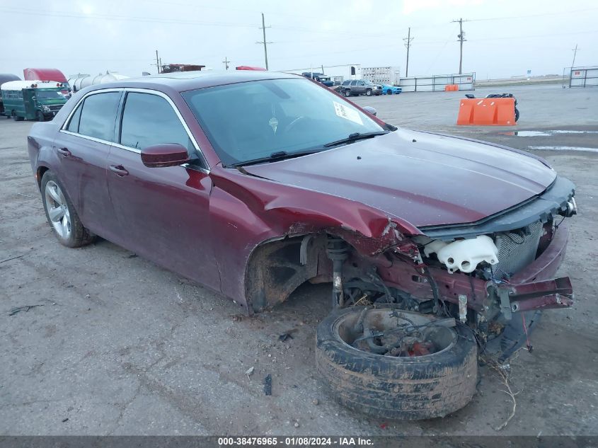 2018 CHRYSLER 300 TOURING - 2C3CCAAG7JH275694