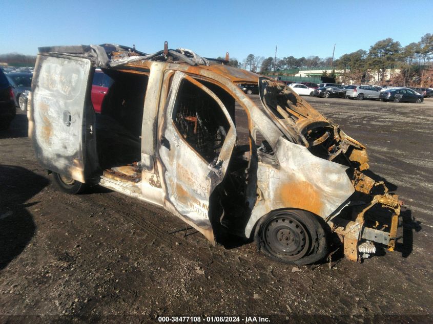 Lot #2541527968 2014 NISSAN NV200 SV salvage car