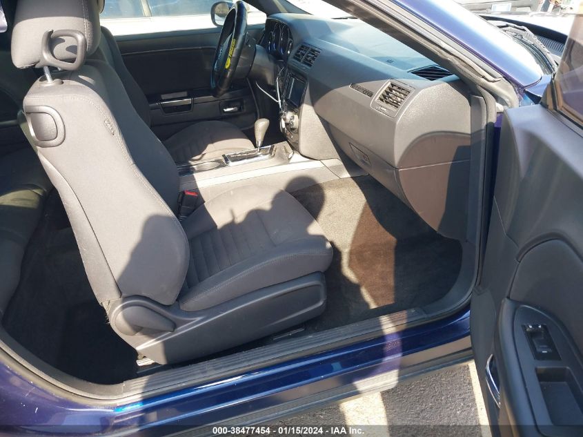 2014 DODGE CHALLENGER SXT - 2C3CDYAGXEH133870