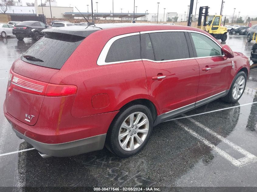 2015 LINCOLN MKT ECOBOOST - 2LMHJ5ATXFBL02361