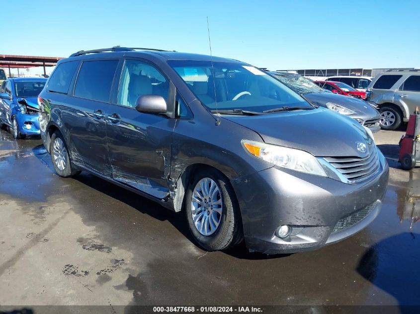 5TDYK3DC1DS402308 2013 TOYOTA SIENNA - Image 1