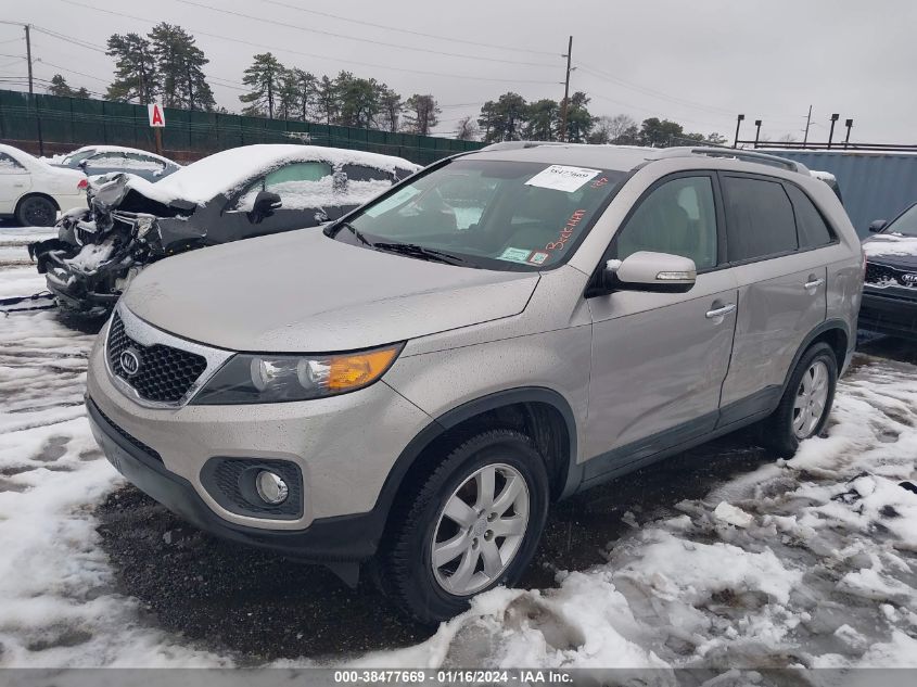 2013 KIA SORENTO LX - 5XYKT3A64DG383476