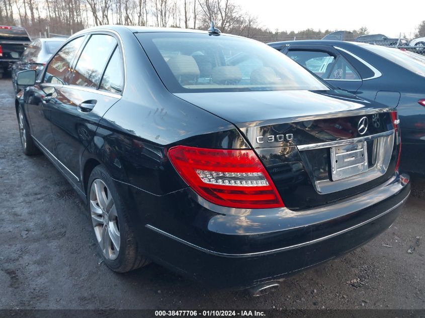 2014 MERCEDES-BENZ C 300 LUXURY 4MATIC/SPORT 4MATIC - WDDGF8ABXEG224618