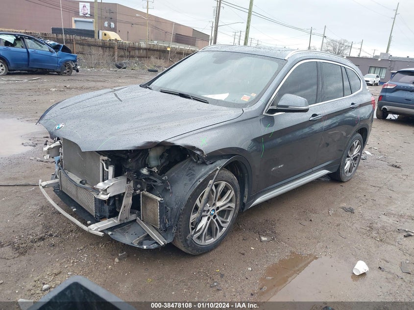 VIN WBXHT3C37H5F84497 2017 BMW X1 XDRIVE28I