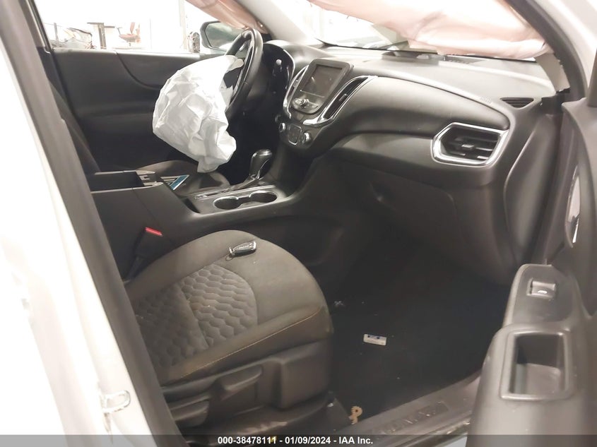 VIN 2GNAXUEV6K6235063 2019 CHEVROLET EQUINOX LT