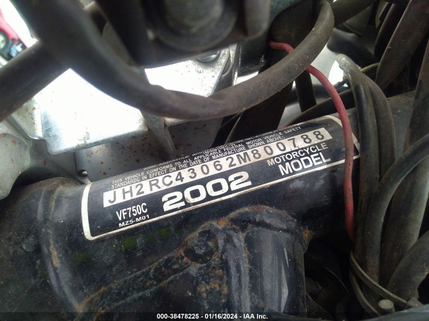 2002 HONDA VF750 C - JH2RC43062M800788