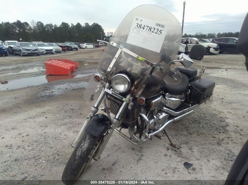 2002 HONDA VF750 C - JH2RC43062M800788