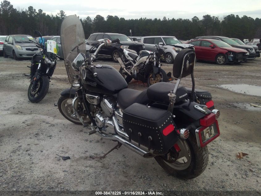 2002 HONDA VF750 C - JH2RC43062M800788