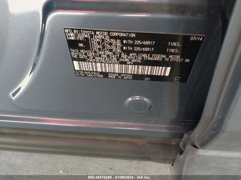 2014 TOYOTA RAV4 LE - JTMZFREV9ED042052
