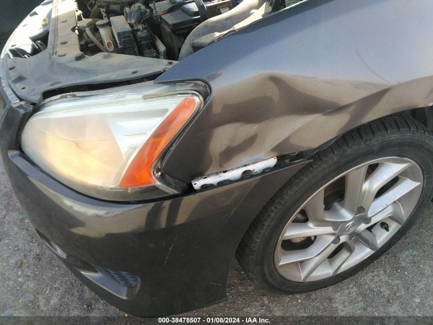 2015 NISSAN SENTRA SR - 3N1AB7AP3FY301723