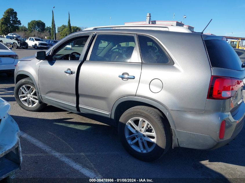 2015 KIA SORENTO LX V6 - 5XYKT4A75FG638542