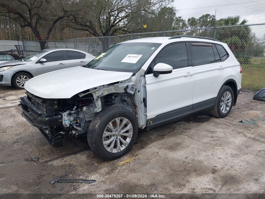 VIN 3VV1B7AX3JM090215 2018 VOLKSWAGEN TIGUAN S