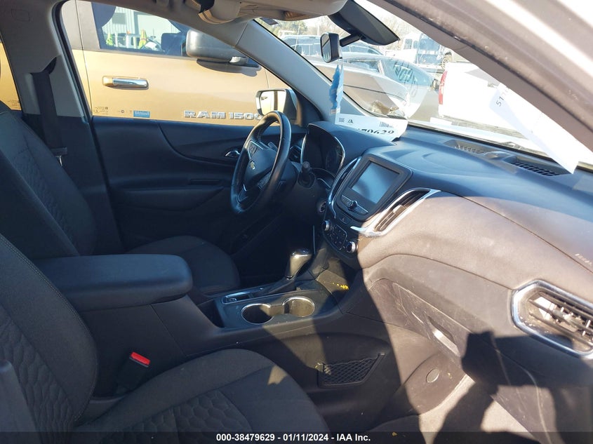 VIN 3GNAXJEV4JS524778 2018 CHEVROLET EQUINOX LT