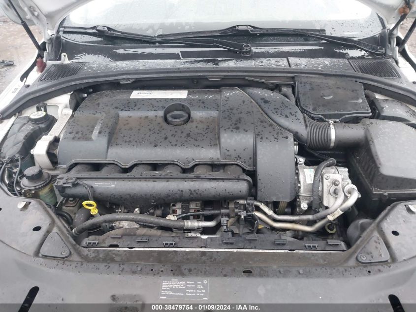 2013 VOLVO XC70 T6 - YV4902BZ8D1168691