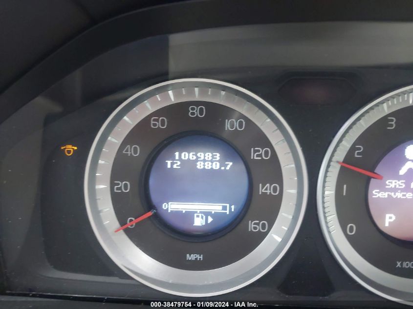 2013 VOLVO XC70 T6 - YV4902BZ8D1168691