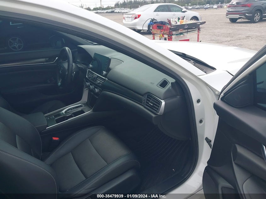 VIN 1HGCV2F35KA015832 2019 HONDA ACCORD SPORT