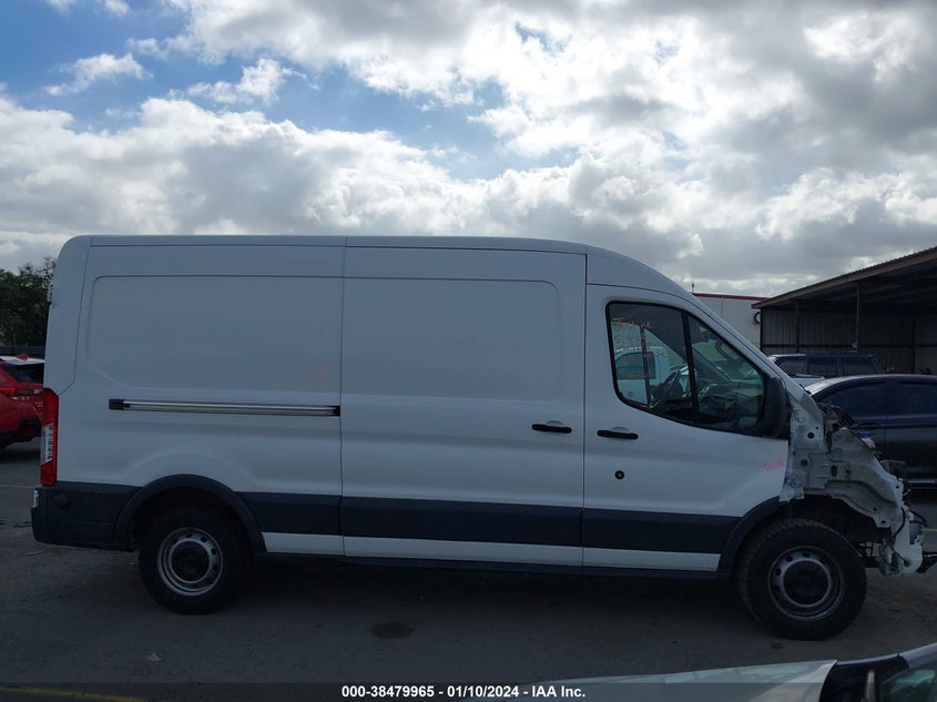 VIN 1FTYE2CMXJKA79181 2018 FORD TRANSIT-150 T-150