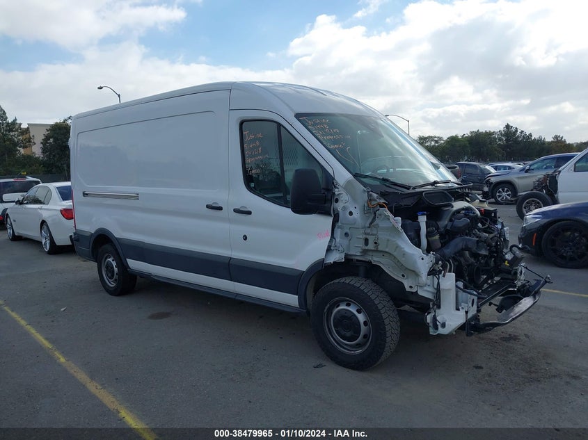 VIN 1FTYE2CMXJKA79181 2018 FORD TRANSIT-150 T-150