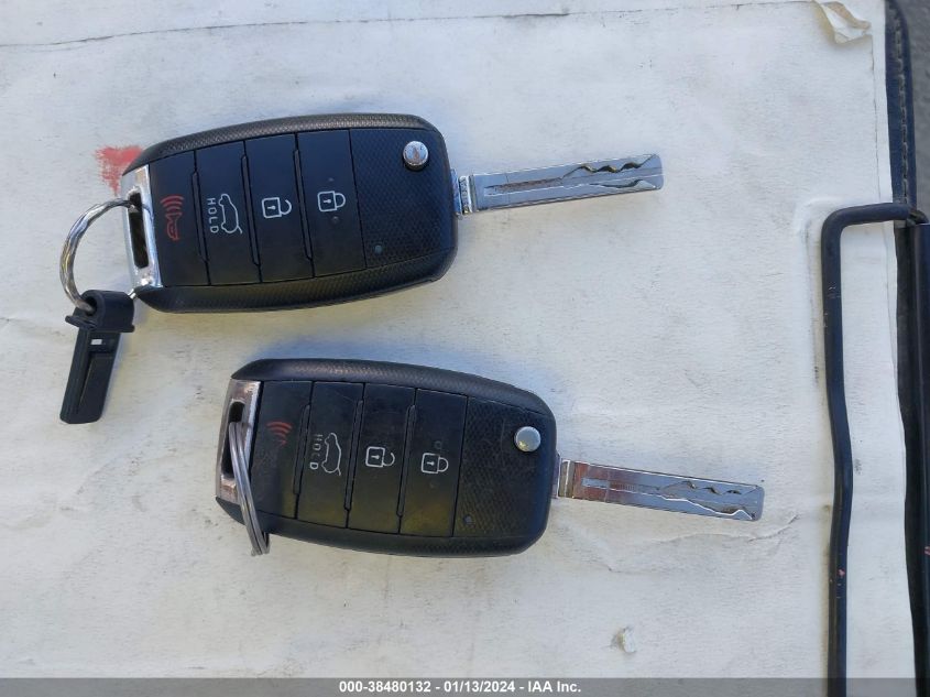 2015 KIA SOUL - KNDJN2A29F7200540