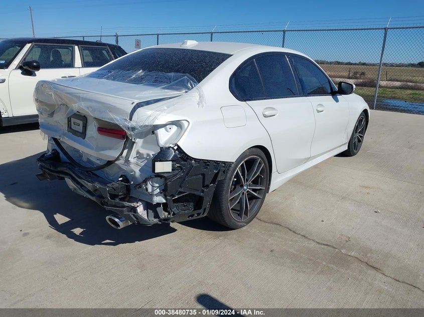 VIN 3MW69FF0XP8C80579 2023 BMW 330I