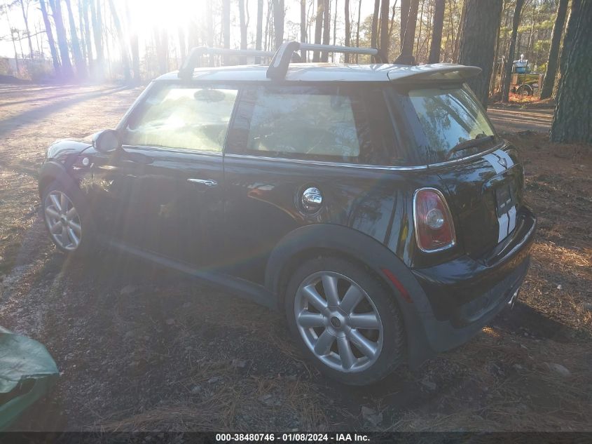 WMWMF73569TT97268 | 2009 MINI COOPER S