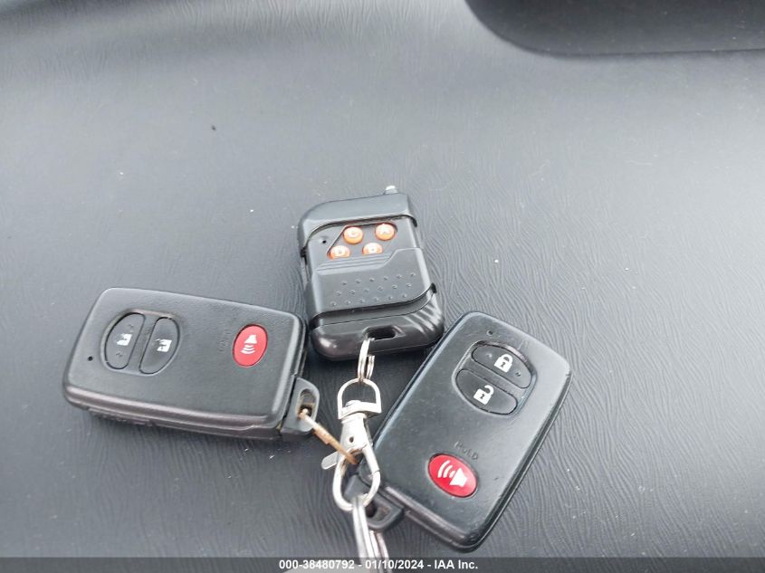 2013 TOYOTA PRIUS TWO - JTDKN3DU0D5628092