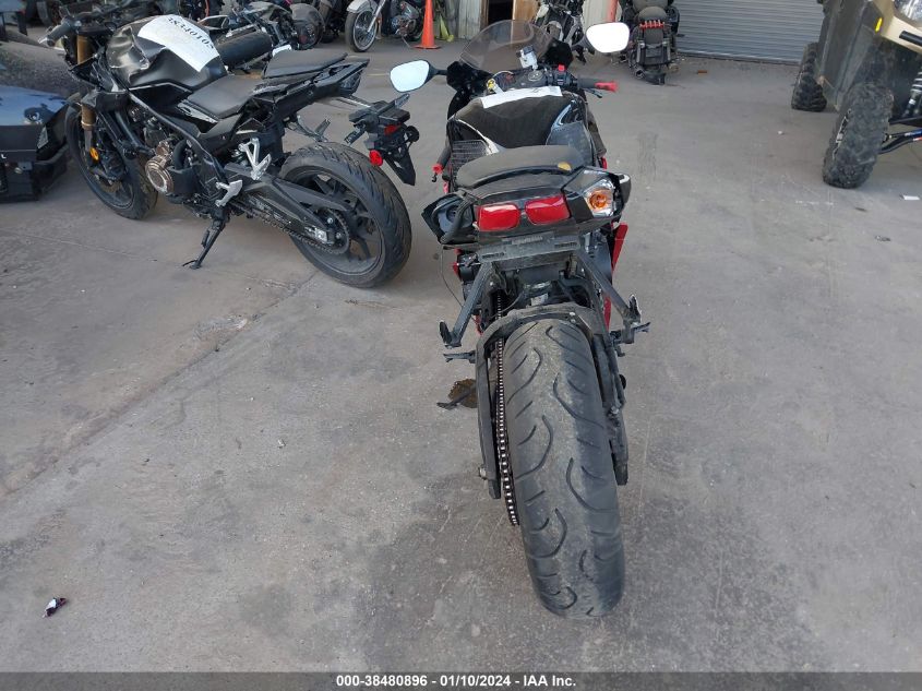 2018 SUZUKI GSX-R750 JS1GR7MA5J2100160