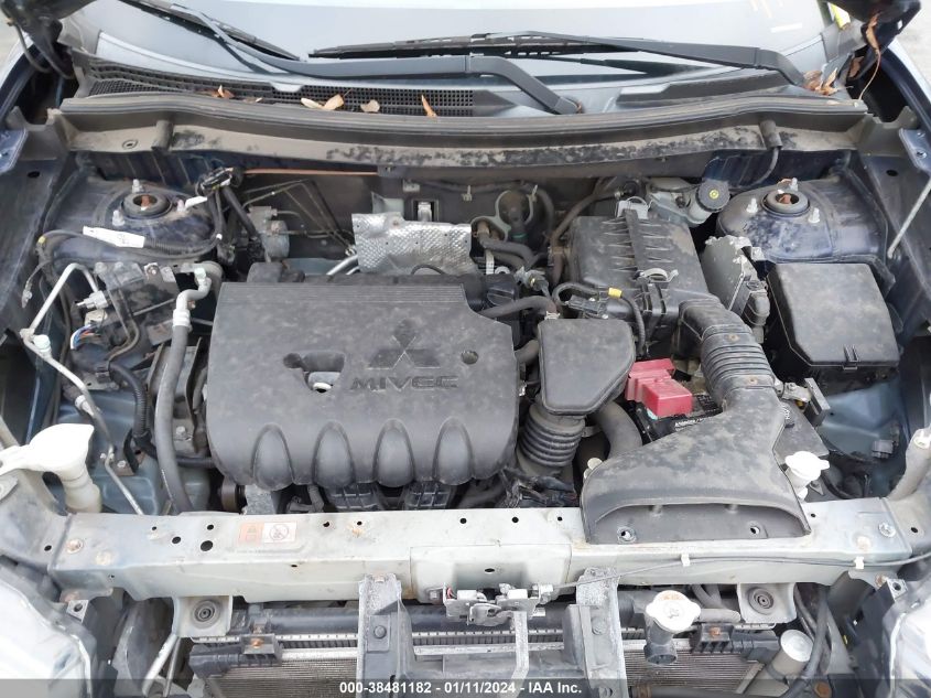 2014 MITSUBISHI OUTLANDER SE - JA4AZ3A30EZ000792