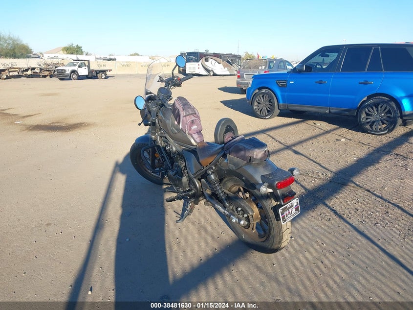 VIN MLHPC5619P5600464 2023 HONDA CMX500