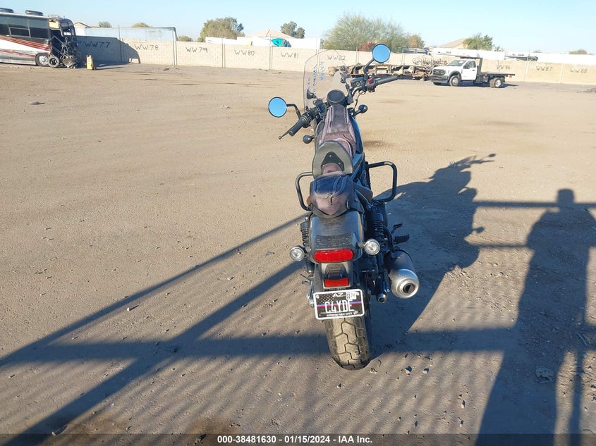 VIN MLHPC5619P5600464 2023 HONDA CMX500