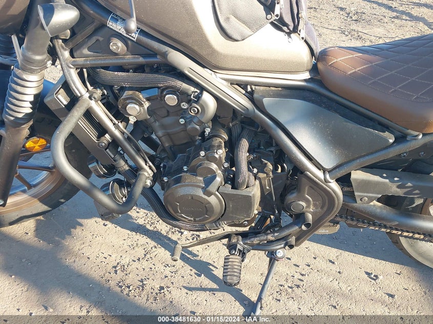 VIN MLHPC5619P5600464 2023 HONDA CMX500