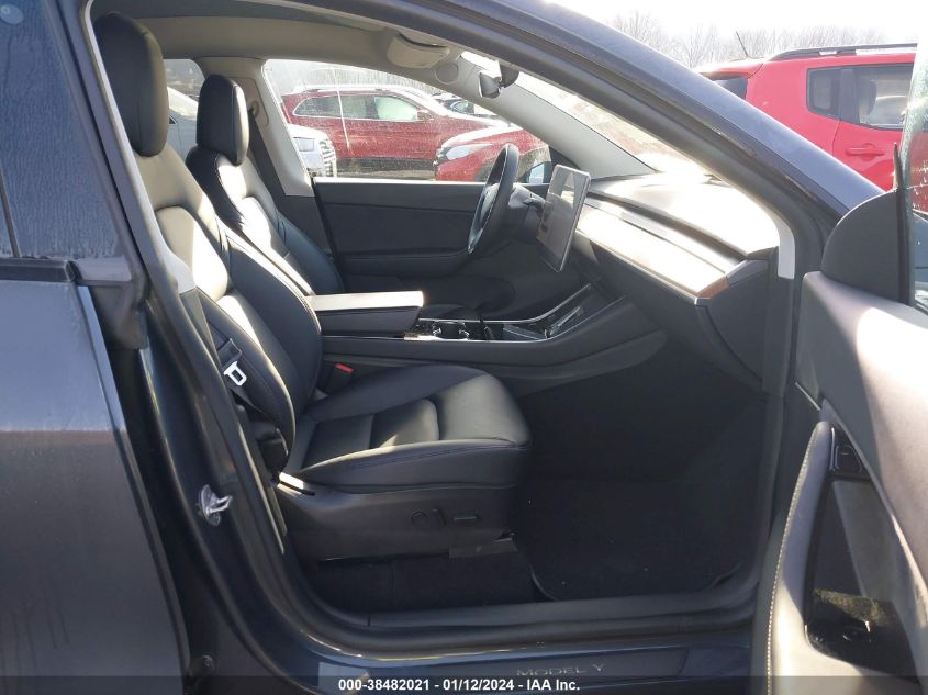 2020 TESLA MODEL Y LONG RANGE DUAL MOTOR ALL-WHEEL DRIVE - 5YJYGDEE9LF026175