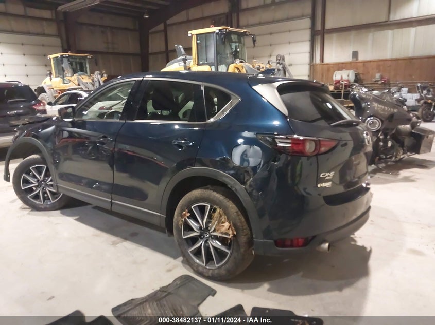 VIN JM3KFBDM5J0439252 2018 MAZDA CX-5 GRAND TOURING