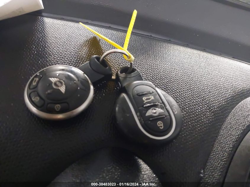 2014 MINI COUNTRYMAN COOPER S - WMWZC5C58EWP36947