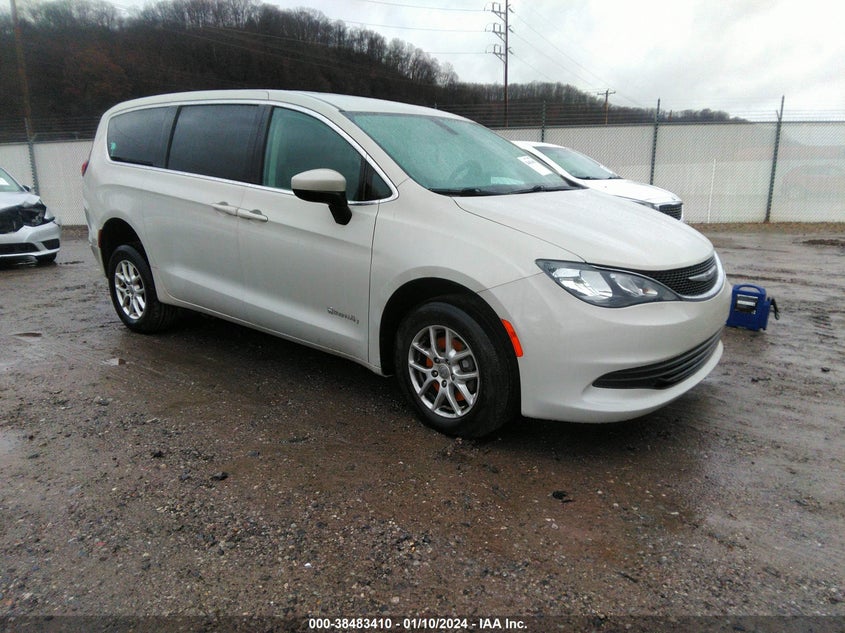 2017 CHRYSLER PACIFICA