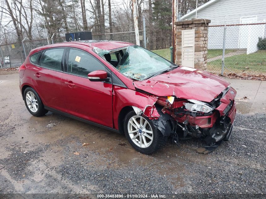 2015 FORD FOCUS SE - 1FADP3KE8FL383271