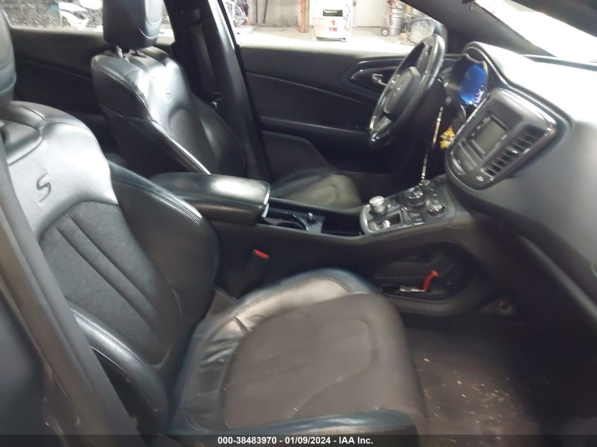 2016 CHRYSLER 200 LIMITED - 1C3CCCAB8GN137873
