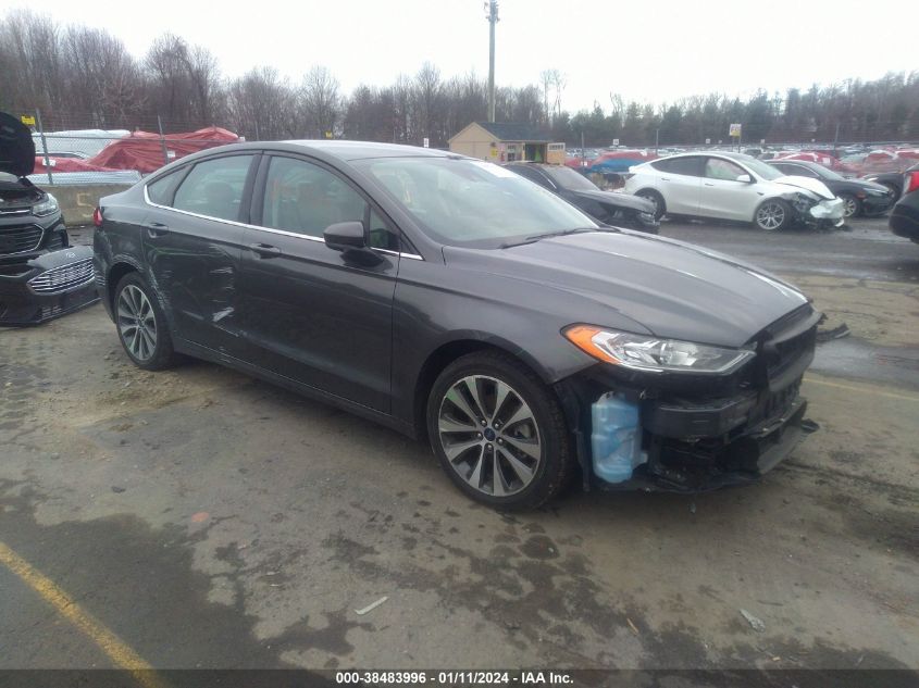 2020 FORD FUSION SE - 3FA6P0T90LR121475