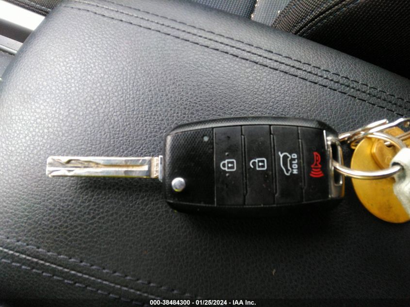 2016 KIA SPORTAGE LX - KNDPBCACXG7873811