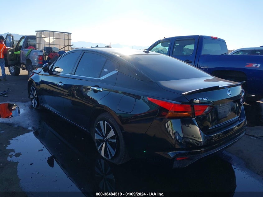 VIN 1N4BL4DV3MN366692 2021 NISSAN ALTIMA SV FWD