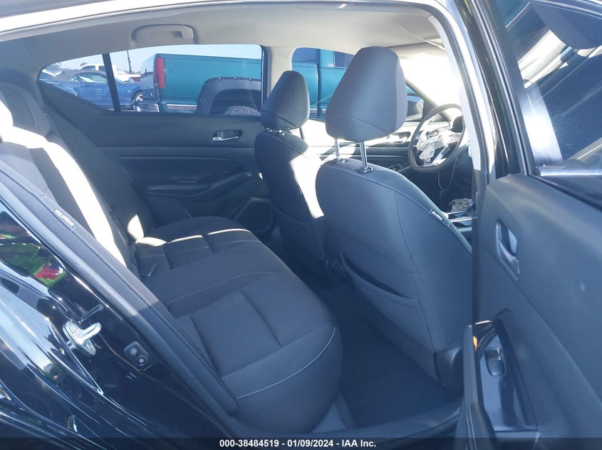 VIN 1N4BL4DV3MN366692 2021 NISSAN ALTIMA SV FWD